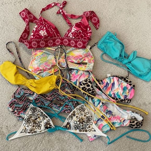 Victoria's Secret Lot of Bikini‎ TOps
